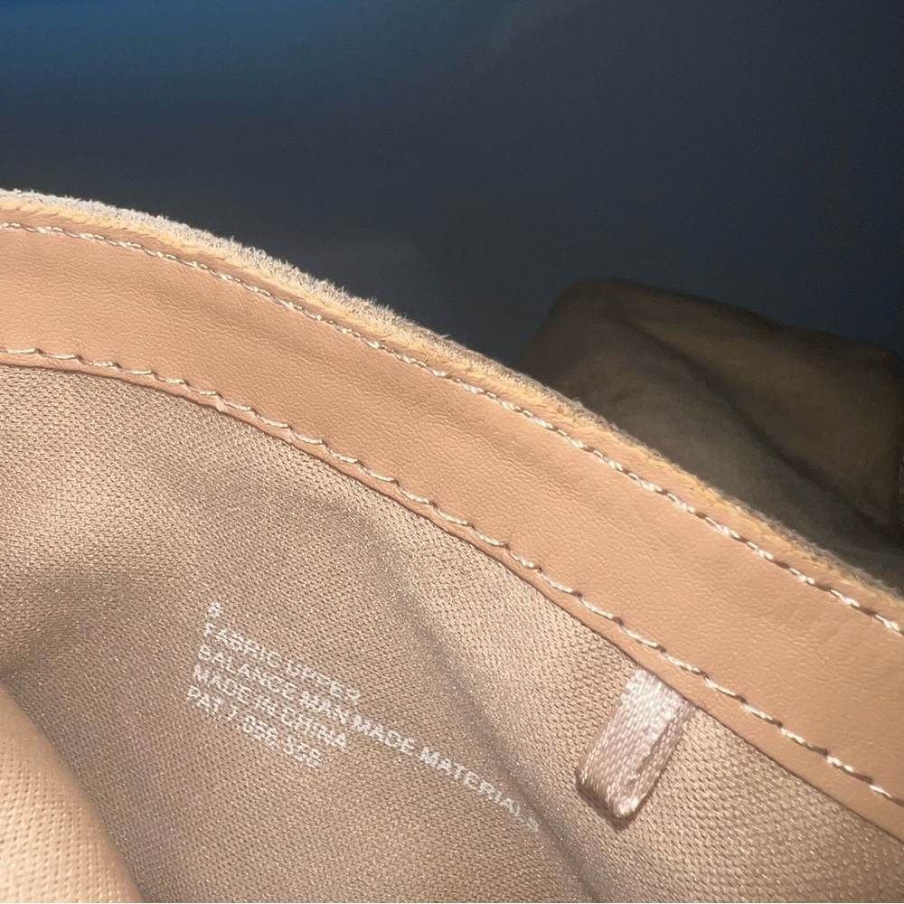 Express Booties Size 8 - Picture 6 of 7